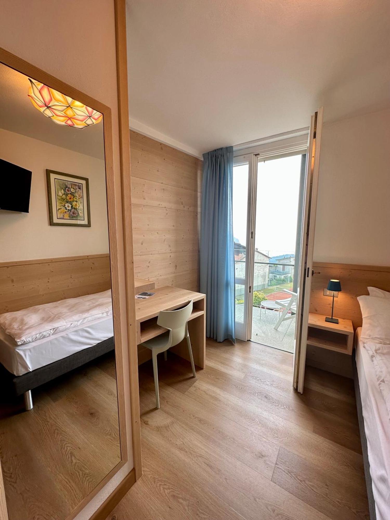 Miralago Hotel 3*