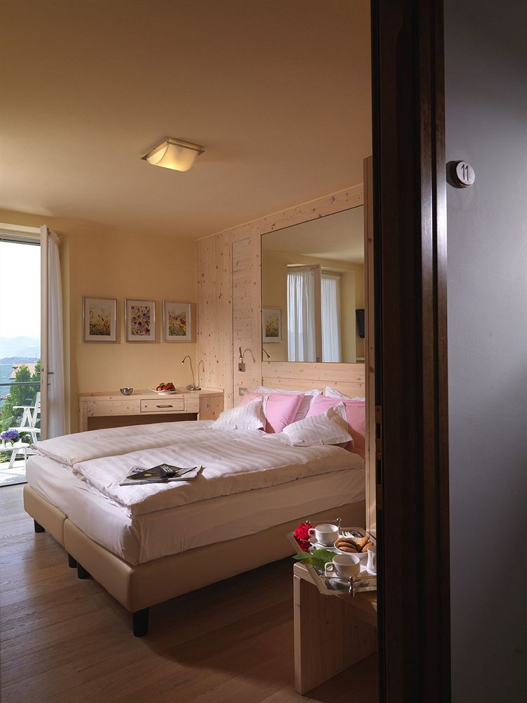Miralago Hotel
